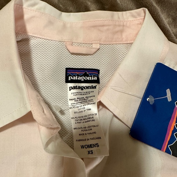 Women’s long sleeve Patagonia button up shirt - Picture 5 of 6